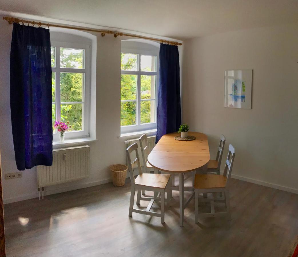 Apartamento Gutshaus Alt-Jargenow Alt Jargenow Exterior foto